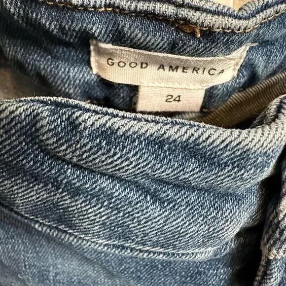 NWT Good American Plus Size Blue Jeans Shark Bite Hem - Size 24 - Picture 5 of 8